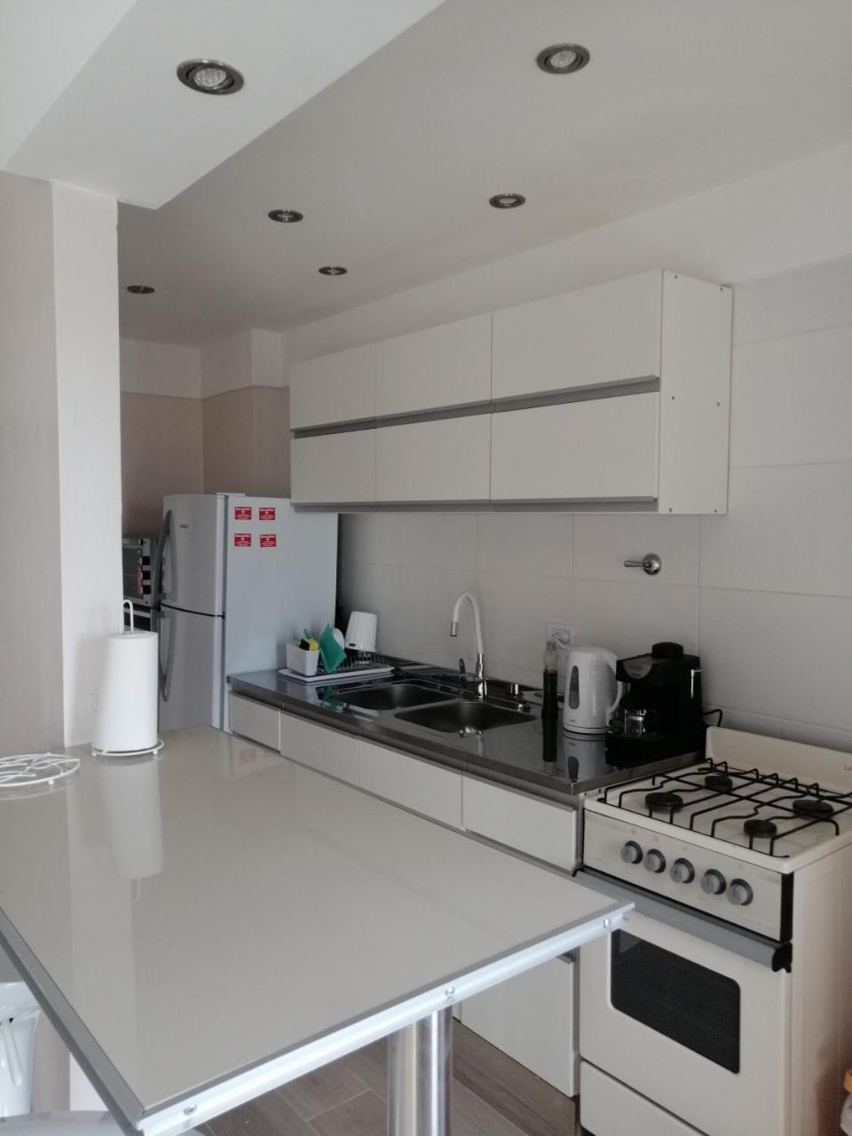 Petit Apartment En Avenida Belgrano Буэнос-Айрес Экстерьер фото
